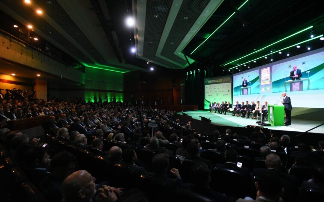Congresso do Agronegócio cobra planejamento de longo prazo para o setor brasileiro
